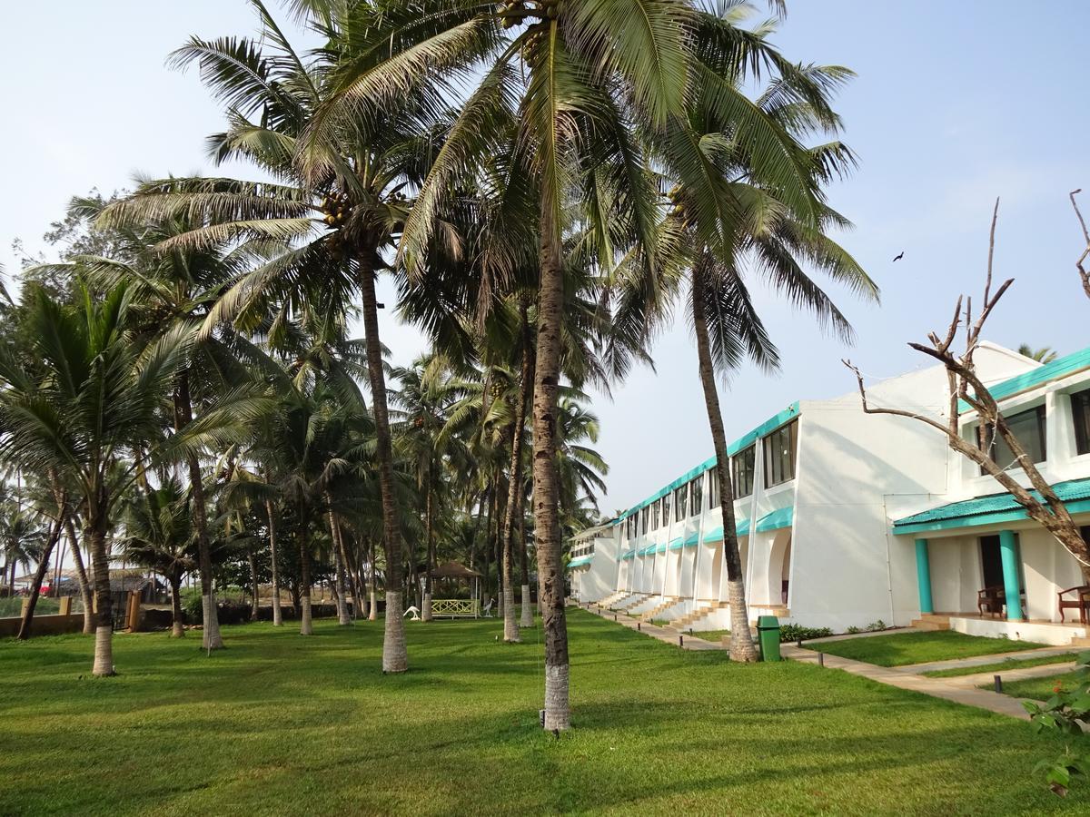 Longuinhos Beach Resort Colva Extérieur photo
