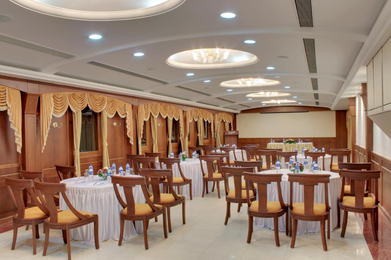 Longuinhos Beach Resort Colva Extérieur photo